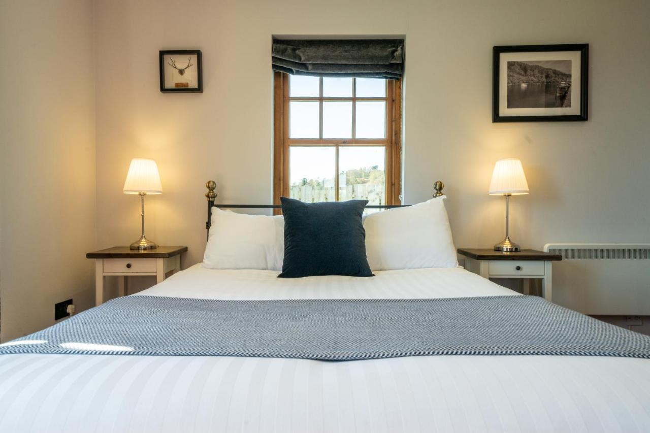 Oak Tree Inn Балмаха Екстериор снимка