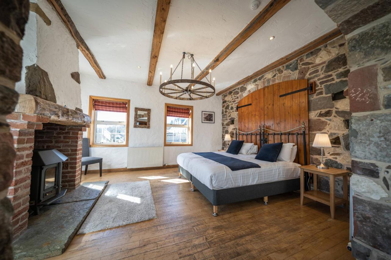 Oak Tree Inn Балмаха Екстериор снимка